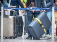 Polizei ohne Handlungsspielraum: Kofferwitz sorgt für Urlaubsfrust am Flughafen