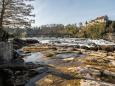Wassermangel durch Trockenheit: Rheinfall bei Schaffhausen auf die Hälfte geschrumpft