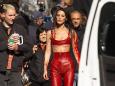 Auftritt in Serie "The Beauty": Bella Hadid blutüberströmt in Paris