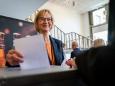 Als BSW-Landechefin bestätigt: Katja Wolf setzt sich gegen Wagenknechts Willen durch