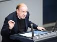 "Was für eine ekelhafte Rede": AfD sorgt mit Migrationsvorschlag für Kontroverse
