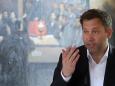 Aufstellung des Haushalts: Klingbeil lädt alle Minister einzeln zum Spargespräch