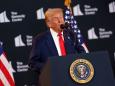 Kurz vor dem Alaska-Gipfel: Trump stellt Ukraine offenbar Sicherheitsgarantien in Aussicht