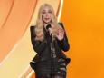 Nach wirrem Bambi mit Gottschalk: Cher fällt bei den Grammys aus der Rolle