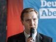 Trotz möglicher NS-Parole: AfD-Jungpolitiker Dorow darf in der Partei bleiben