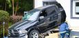 Ennepetal: Pick-up durchbricht Hauswand und landet mit Ladefläche in Küche