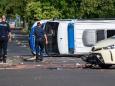 Schwerer Unfall am frühen Morgen: Polizeiwagen kracht in Taxi - acht Verletzte in Berlin