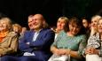 Najdirljiviji prizor večeri: Alan Ungar iz prvog reda gleda kako njegova majka Tereza osvaja Split