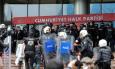 VIDEO Kaos u Turskoj: Turski policajci okupirali sjedište oporbene stranke
