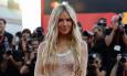 Sreća nakon treće prinove: Sienna Miller se zaručila za 15 godina mlađeg partnera