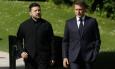 Uhvaćeni 'vrućim mikrofonom': Macron i Zelenski dogovarali kako izaći na kraj s Trumpom