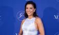 Eva Longoria vratila je sandale iz 90-ih i spojila ih s predivnom haljinom