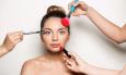 Zaboravljeni make-up klasik iz 2010-ih vraća se na velika vrata