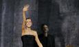 Zastao je dah u dvorani: Celine Dion pala usred nastupa pa elegantnim potezom pokazala zašto je istinska diva