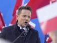 V drugi krog predsedniških volitev na Poljskem Trzaskowski in Nawrocki